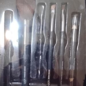 ULTA Beauty Makeup Brush Set
